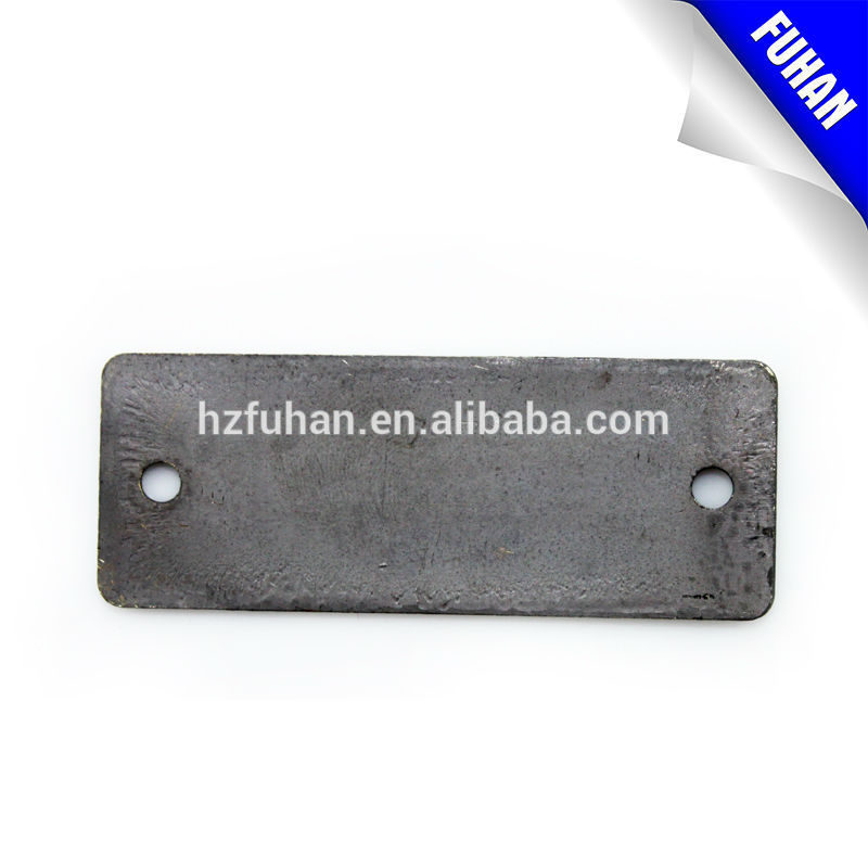 Alibaba China fashion style metal name tag