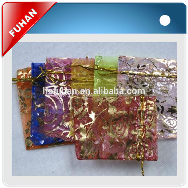 Standing design customized organza pouch