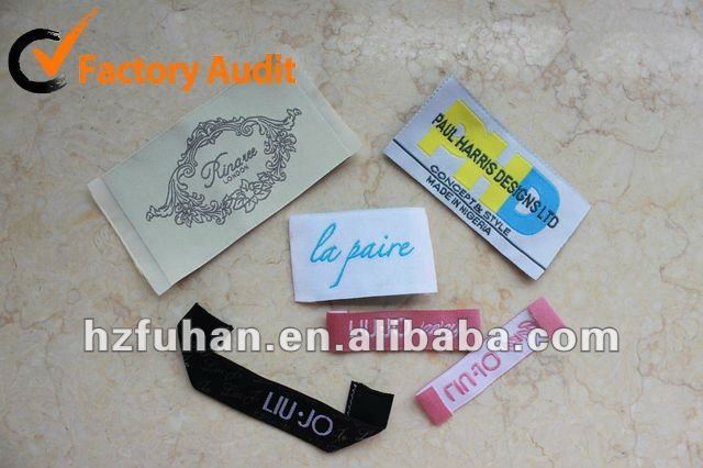 2012 widely used fashion reflective label for umbrella