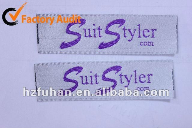 customed size and color T-shirt woven label