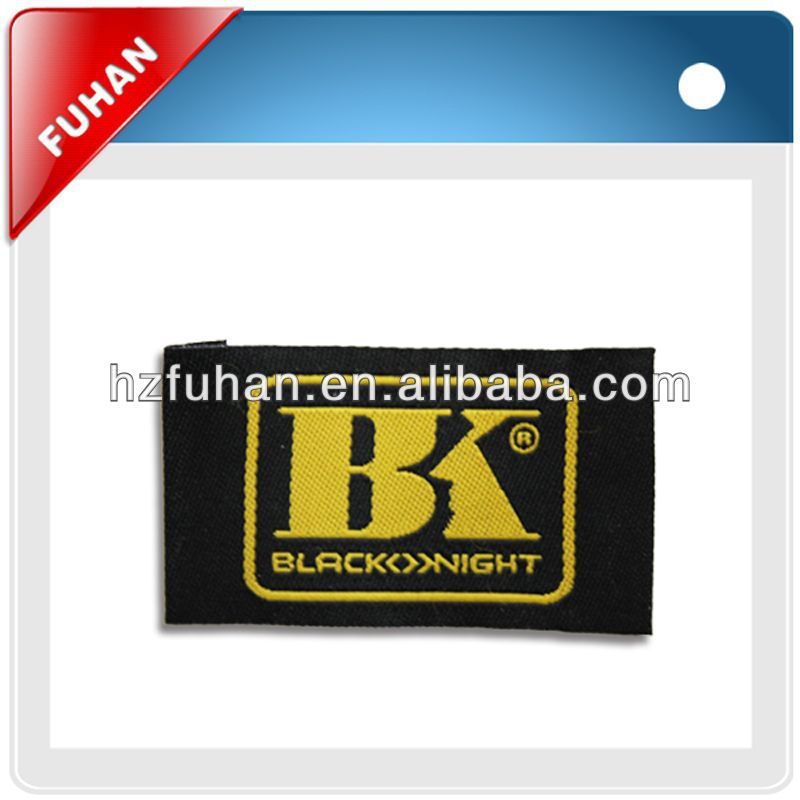Factory specializing in the production of woven labels for handmade items