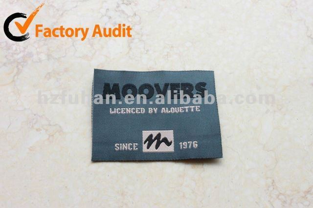 Edge Cutting Polyester Textile Embroidered Garment Label