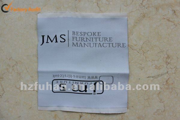 Wood spindle-made woven labels