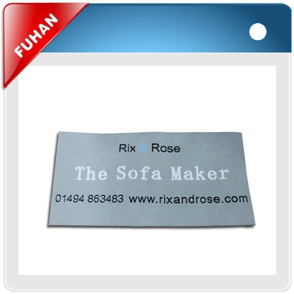 Label maker Customized product labels for garment