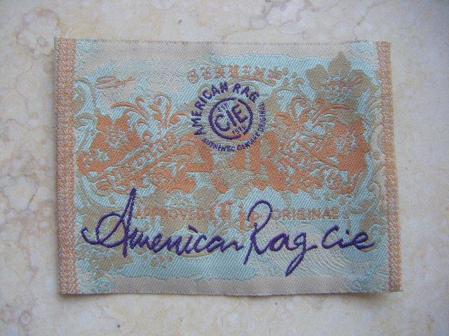Special style damask woven label with exquisite picture for garment,bag,shoes