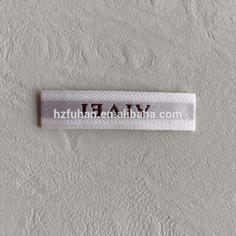High quality woven labels for clothing manufacturer