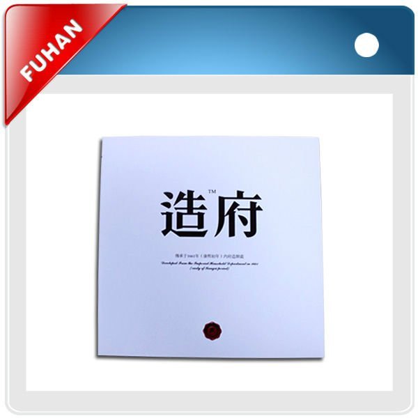 colorful customized shape 300g paper fashion hangtag
