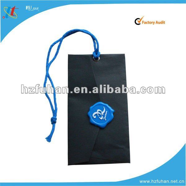 specialty paper printing hang tags with plastic button and thread