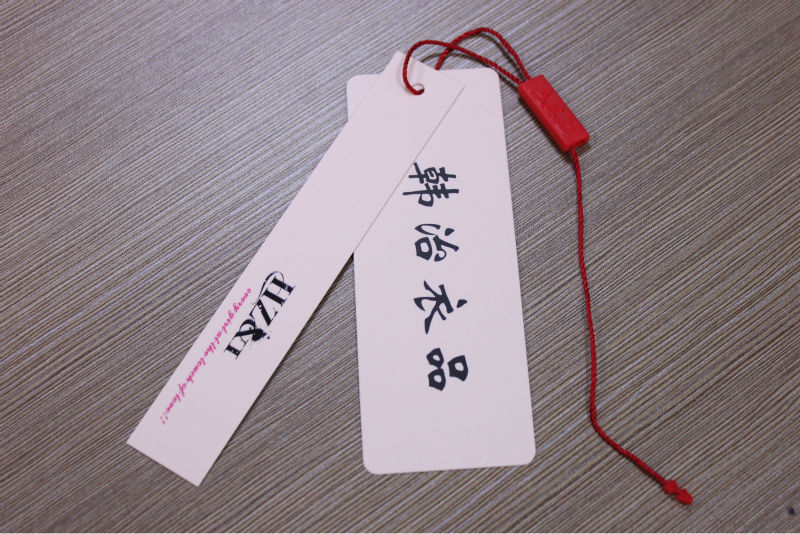 popular set paper hangtags with string and eyelet