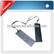 pleats clothes hangtag label design with string