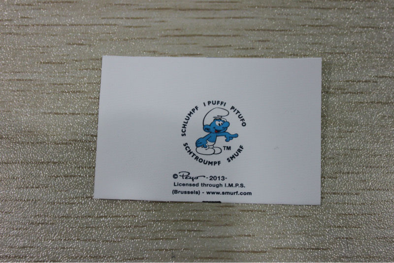 2013 Directly Factory customized printed sew in labels