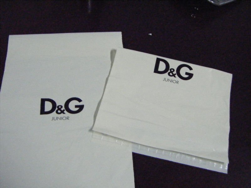 cotton or canvas silk screen printed label for bags and garment
