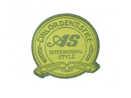 Fashional and fancy embroidery badges for garment