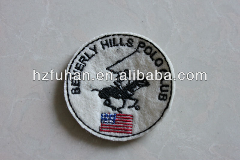 fashion garment embroideried label and colorful patch