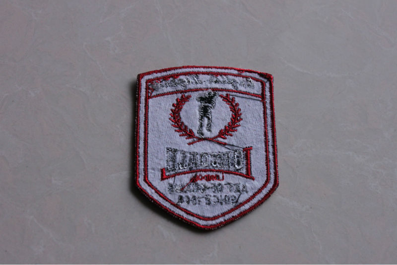 custom fabric embriodery label&badge