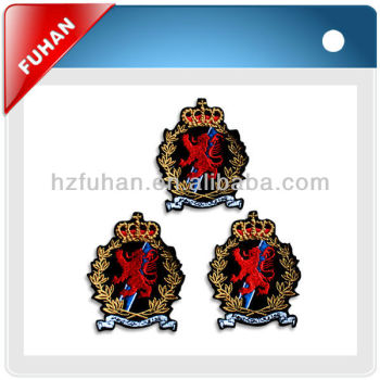 Good Quality Custom badges patches embroidery