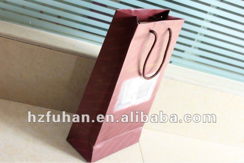 white cardboard paper apparel bags with high quality