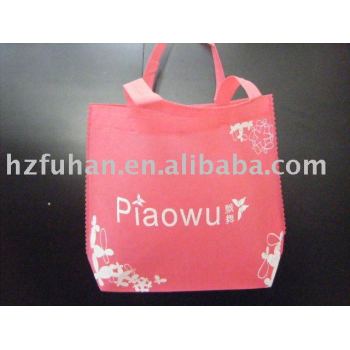 pink non woven shopping bag size and color are all changeable. We also welcome you to send us your design for quote details.