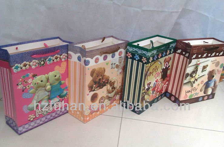 Party favours gift paper bags / fancy shopping bags