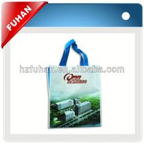 Factory specializing in the production of handle shopping paper bag
