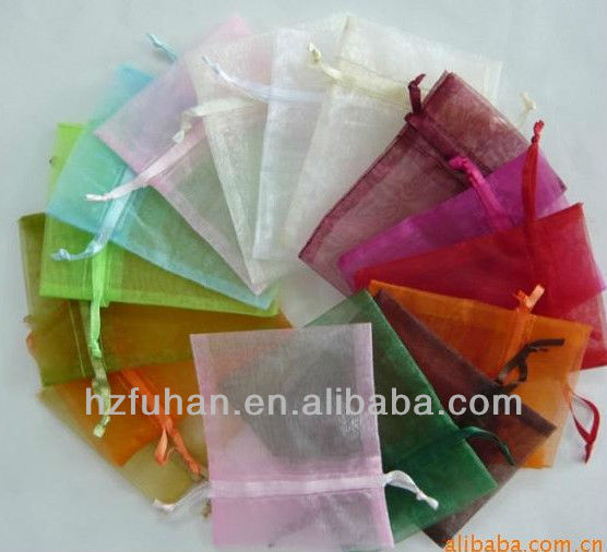 Customized colourful Organza gift bag for packing candy
