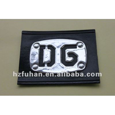 rubber logo with hot stamplzing for garment