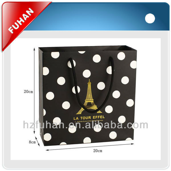 Wholesale gift paper packaging/wrapping paper bags with handle