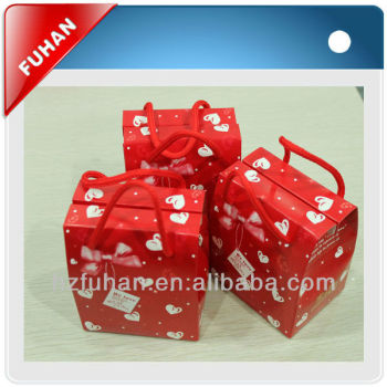 Party favor candy boxes/handle gift box/ customized paper packaging