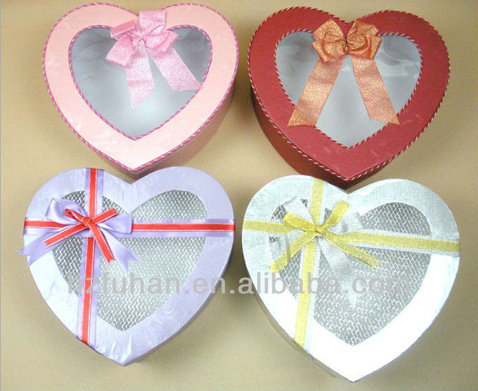 New heart design paper packing box with net