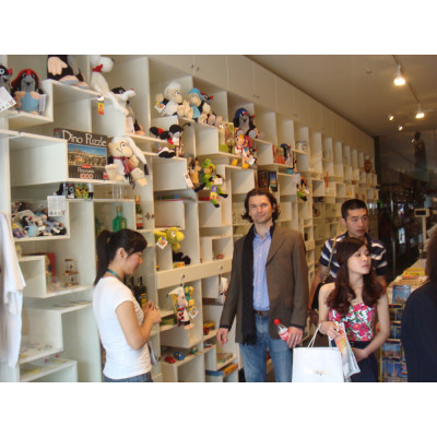 Yiwu and Guangzhou Fashion Imitation Jewelry Items Market Visit