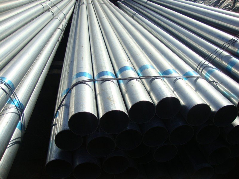 pre- galvanized ERW rails pipe