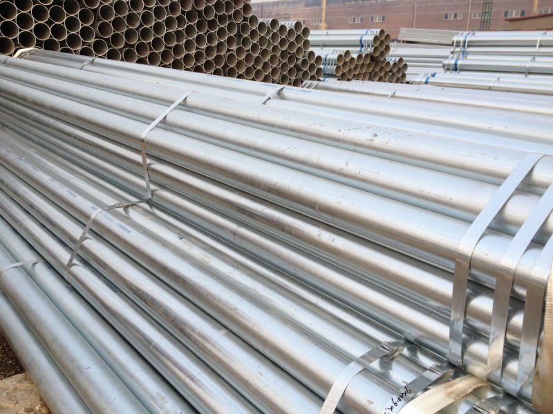 Hot Dipped Galvanized Steel Pipe Threaded with PVC CAP