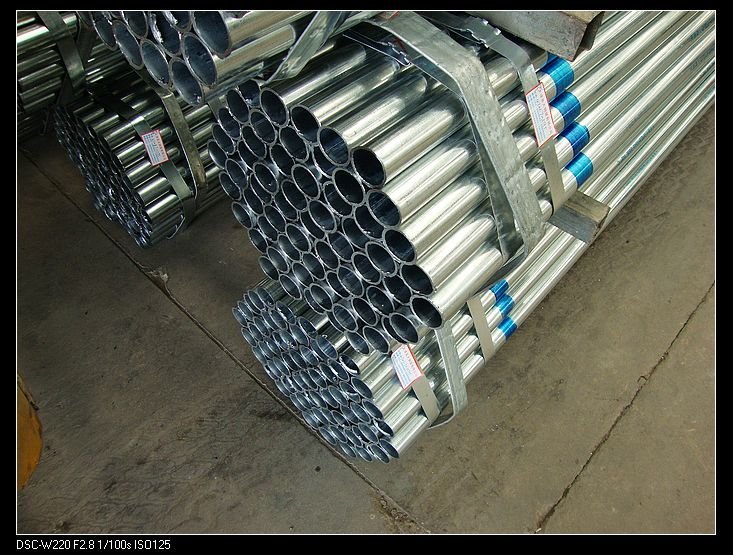 q235 yield strength carbon steel galvanized pipe