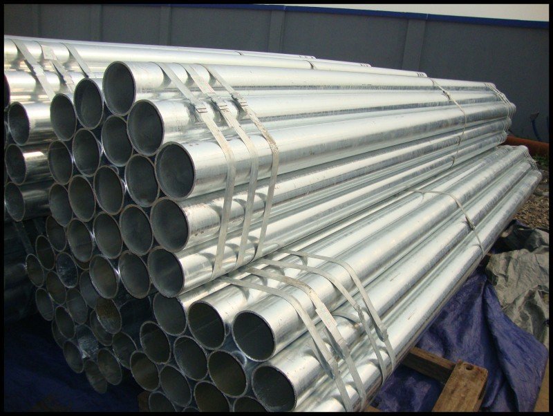 Galvanized steel pipe 1-1/2"