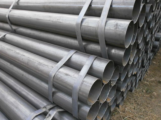 high quality Q235 welded steel pipe