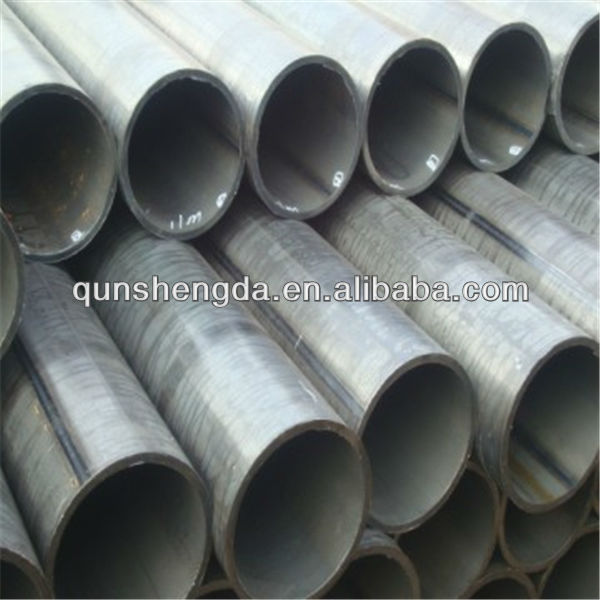 black steel pipe with coupling and bevelled