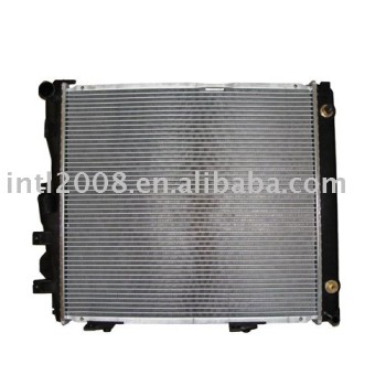 auto radiator BENZ 260S PA AT 32