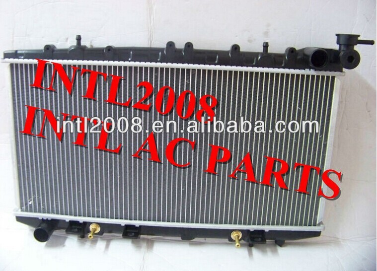 Made in China auto aluminum radiator for Nissan Sunny 214000M4000 21400-0M4000