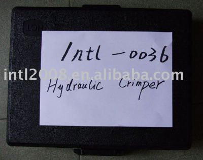 71500 Hydraulic A/C Hose Crimper Kit black box with inside crimper
