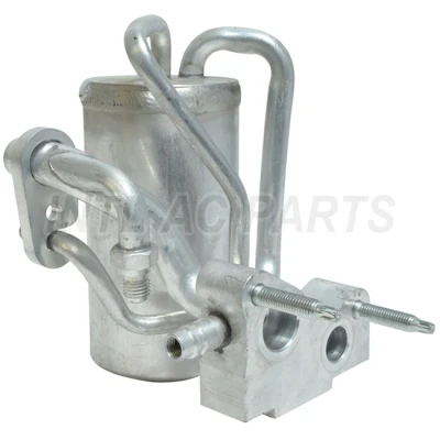 Car receiver drier for International 4100 4200 4300 4400 7300 7400 7500 7600 8600 Durastar ProStar TranStar WorkStar 070818