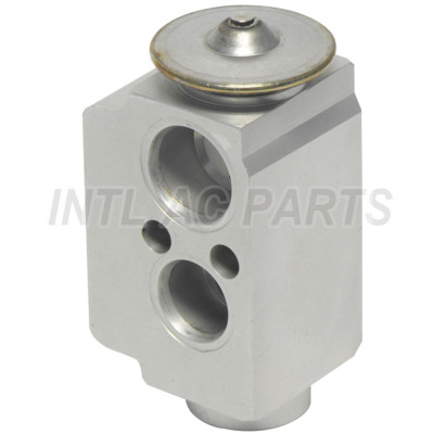 EXPANSION VALVE  for BMW E81 E82 E88 E90 E91 E92  for BMW 1 / 3 Series 2005-2015 64116934406  64116981484