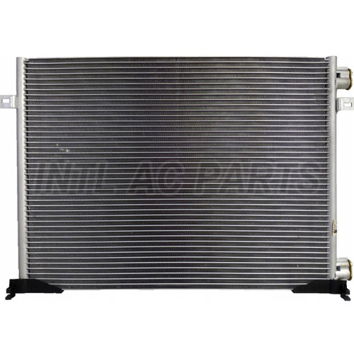 Auto A/C Condenser for NISSAN PRIMASTAR Box (X83) (02-0) 4417652 8200465490
