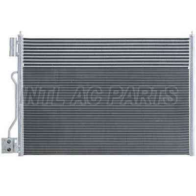 Auto Car ac Condenser for Ford Crown Victoria/Lincoln Town Car/Mercury Grand Marquis 8W7Z19712A