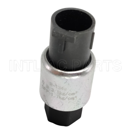 Auto AC Pressure Switch Ford Club Wagon 5.4LOE / Crown Victoria/  E-150 E-250 E-350 /  Mazda B4000 B2300