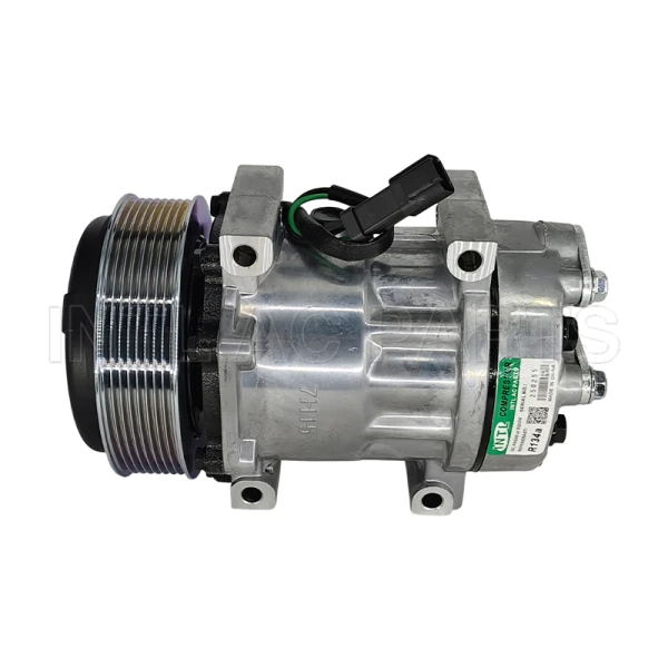 7H15 Volvo Air Conditioning Compressor VOE11412631 24V