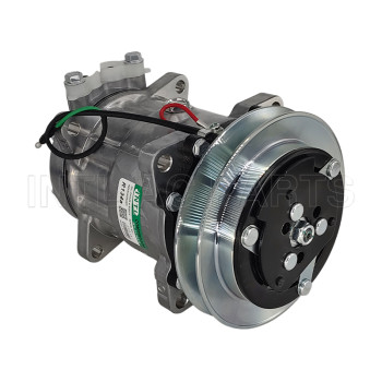 KOMATSU 24V SD5H14 Sanden 5301 Compressor Silver Clutch