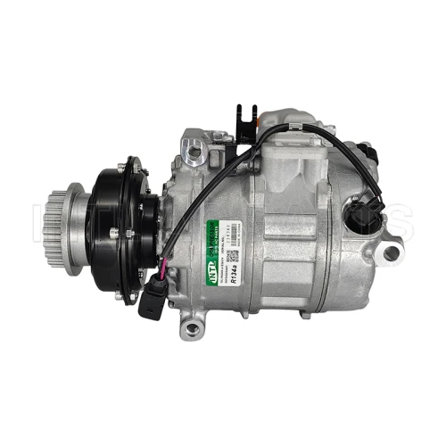 Denso 7SE17C Auto AC Compressor WITH GEAR VW TOUAREG/MULTIVAN 2.5 TDI 2461cc 2003-2009