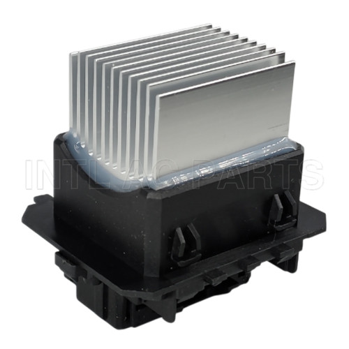 Auto air con blower resistor Nissan LEAF / Nissan	Versa 277615RB0A SW 11776C