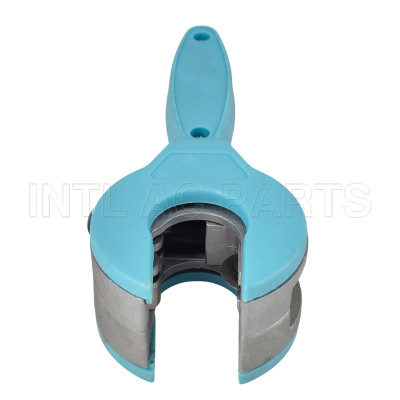 RATCHET TYPE TUBING CUTTER