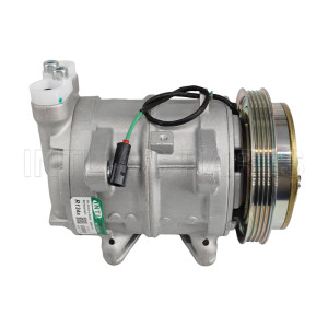 27630-10Z15 4E741D94FC8 A/C Compressor  NISSA UD Truck CWV617 4PK 135MM 24V